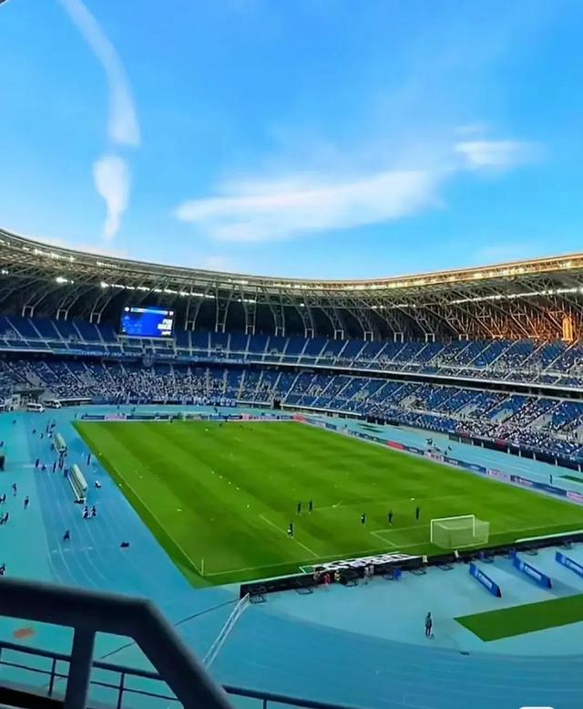 关于G2观众热烈欢呼！，德约科维奇迎来二十赛季出色发挥再创辉煌时刻的信息