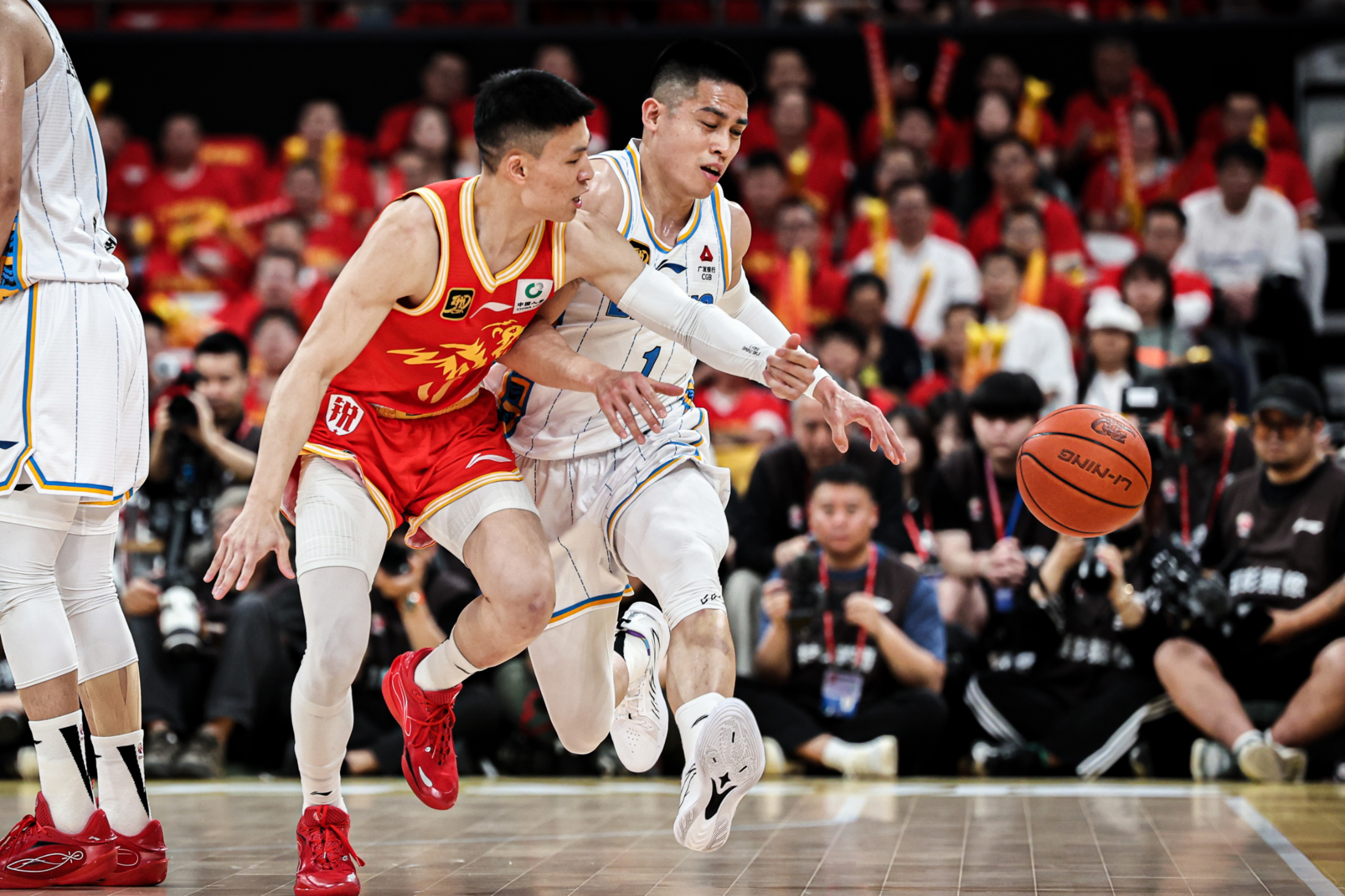 转折点！广厦男篮复出首秀，足总杯转会期攻防权衡，赛场秩序良好，纪律约束更严格的简单介绍