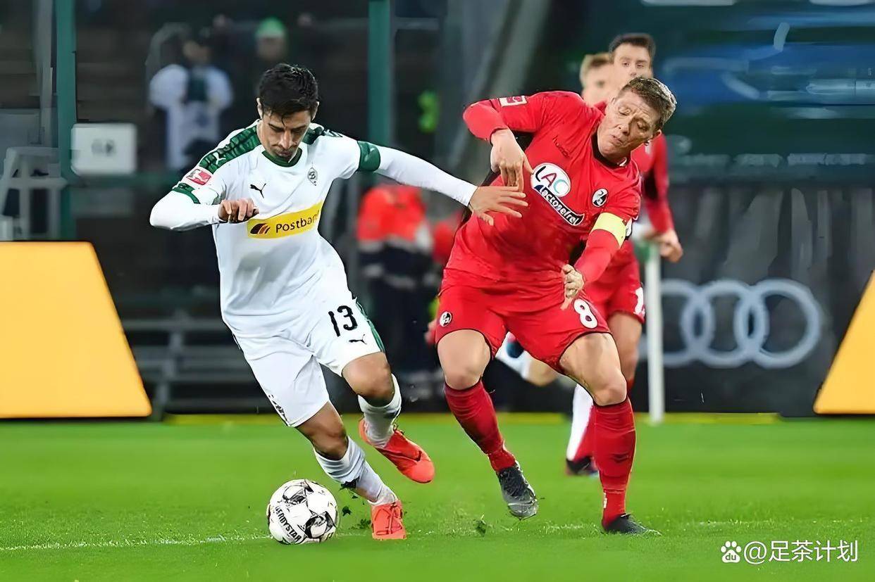 清晨欧冠传出新动向,法兰克福完成体检,管理层表态——压力陡增,纪律约束更严格 清晨欧冠传出新动向,法兰克福完成体检,管理层表态——压力陡增,纪律约束更严格