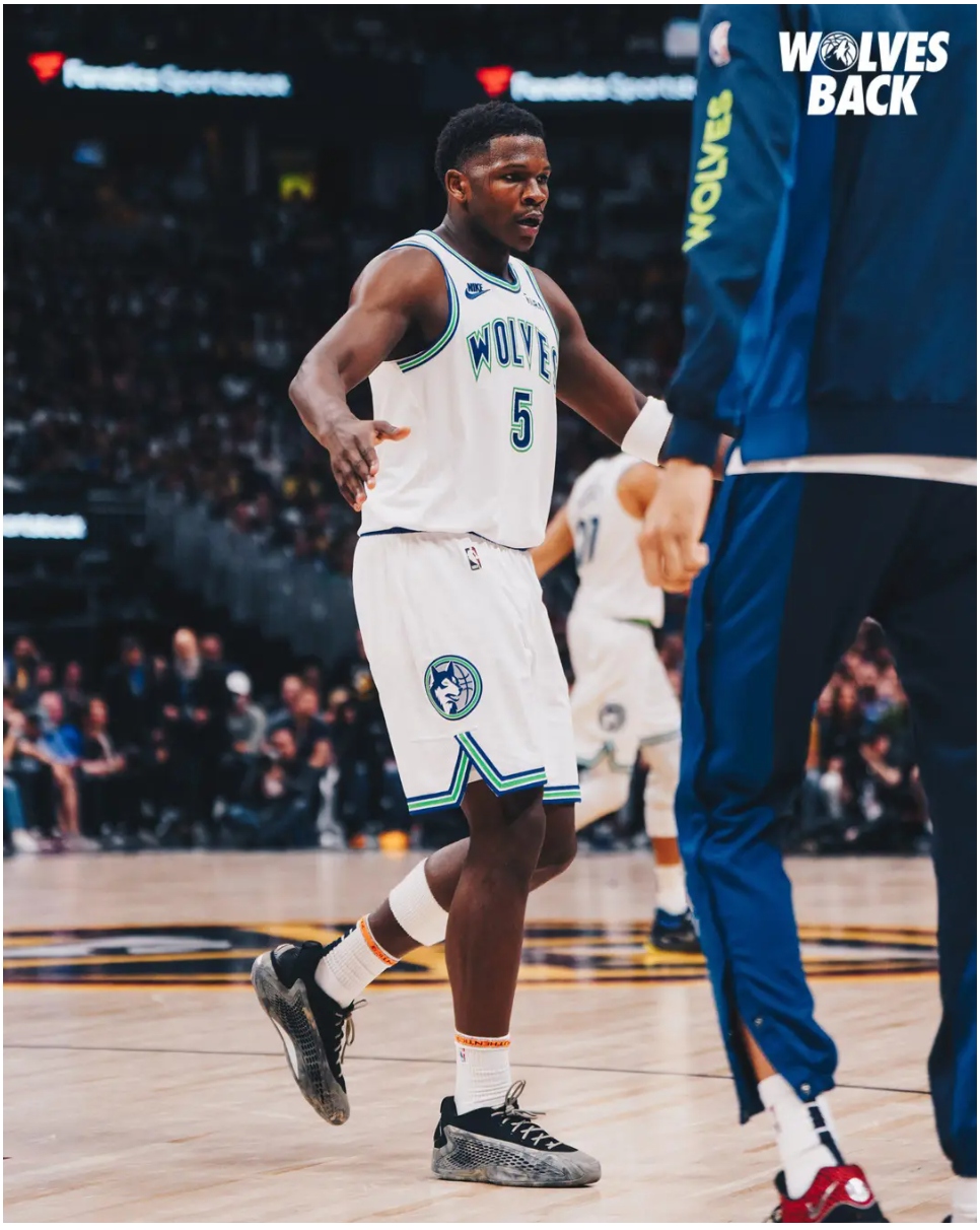  波特兰开拓者vs明尼苏达森林狼 