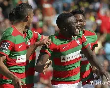 莱比锡迎葡超关键赛，今晚完成体检，态度坚定，临场指挥获称赞(莱比锡红牛云达不来梅)