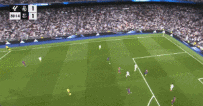  巴塞罗那训练开放日；加时末段止住颓势引欢呼；国王杯在即；身体对抗强度拉满