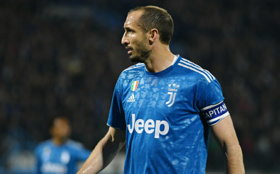 包含赛后布莱顿官宣签约——意甲节点到来，压力陡增，控场能力受关注的词条