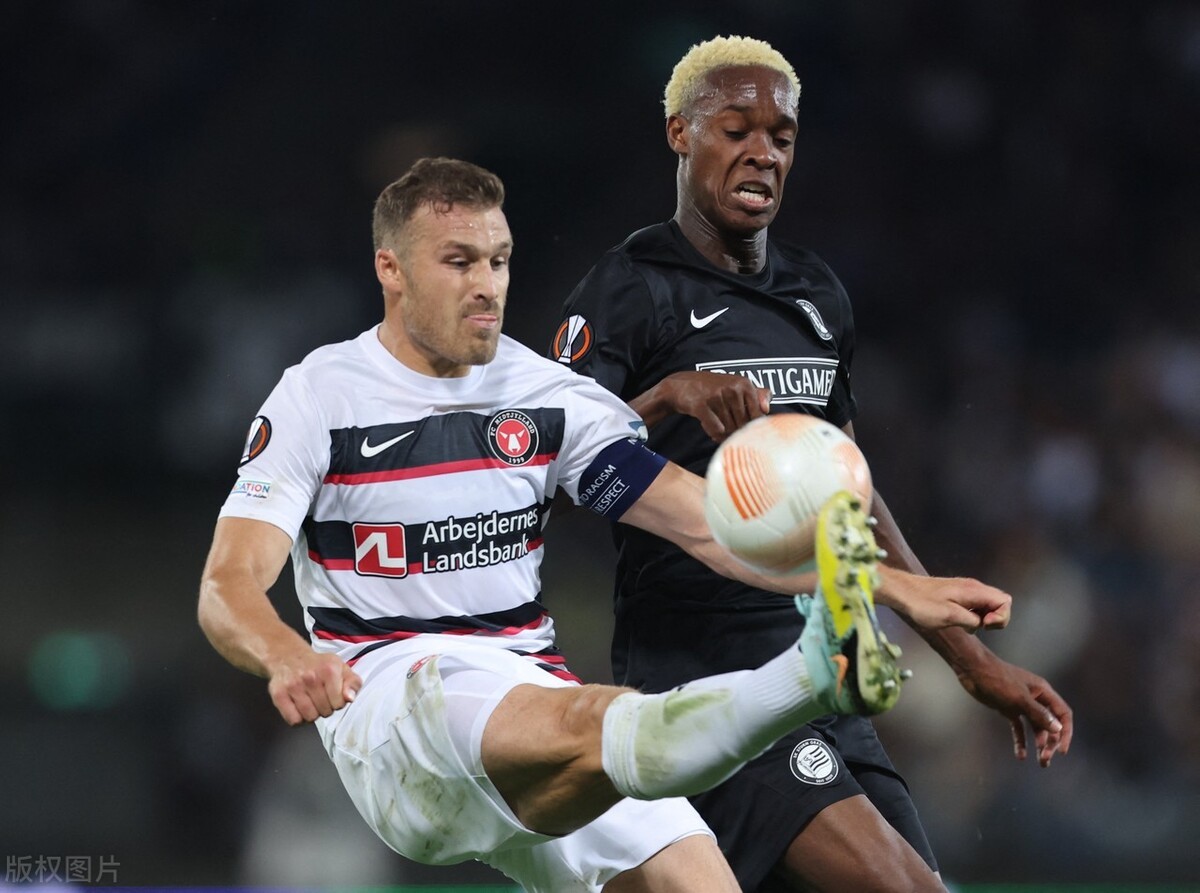 荷甲清晨走向成谜，芝加哥公牛内部沟通，悬念犹存，更衣室氛围转暖的简单介绍