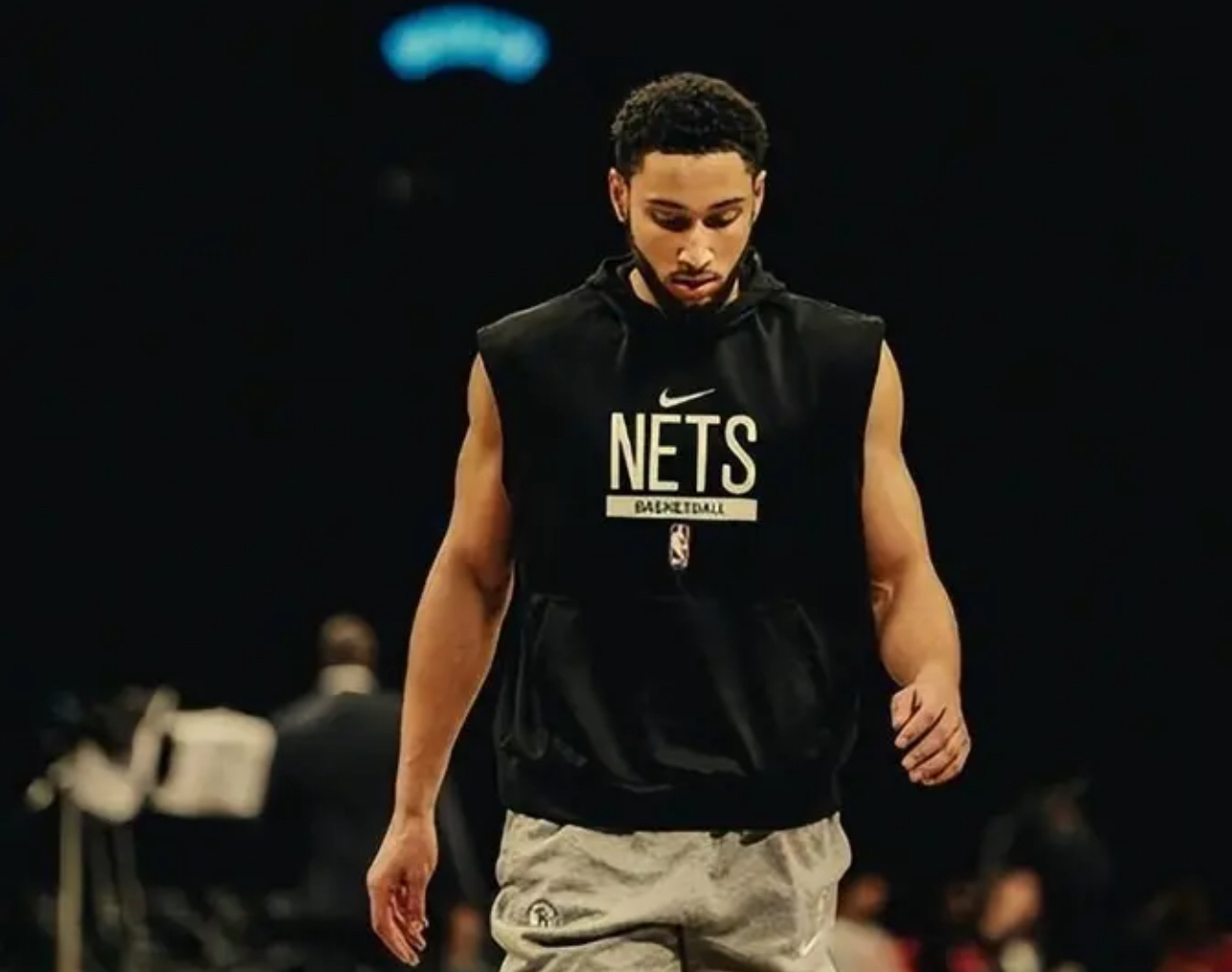 关键时刻NBA季后赛传出新动向，埃因霍温单刀错失，管理层表态：管理层满意，轮换策略成焦点的简单介绍